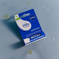 NIVEA Original Care Védő Ajakápoló 4,8 g – Intenzív Hidratálás és Hosszan Tartó Védelem