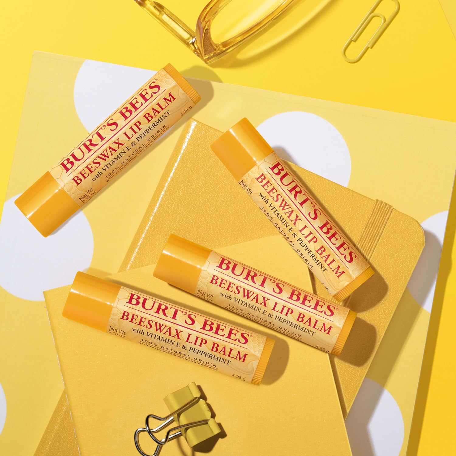 Burt's Bees méhviasz ajakbalzsam – 100%-ban természetes hidratáló tubus 0,15 oz (borsmenta és E-vitamin)